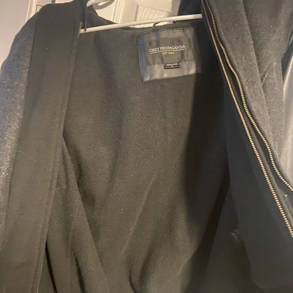 Obey Propaganda dual layer jacket with hood. Size large. - Picture 3 of 3